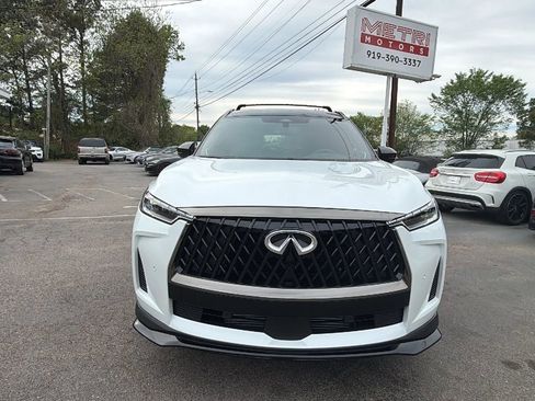 Used 2026 INFINITI QX60 Sport w/ Dark Cargo Package image 8