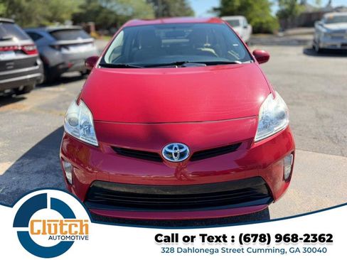 Used 2015 Toyota Prius Two image 2