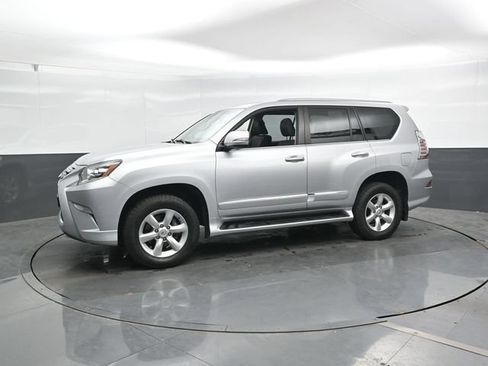 Used 2017 Lexus GX 460 w/ Navigation Package AWD/4WD image 8