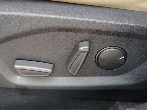 Used 2020 Ford Edge SEL w/ Convenience Package image 13