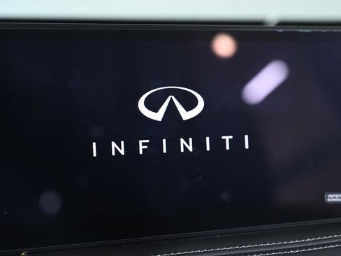 New 2026 INFINITI QX60 Luxe w/ Family Package image 12