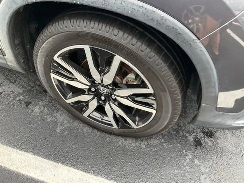 Used 2022 Honda Pilot Elite image 3