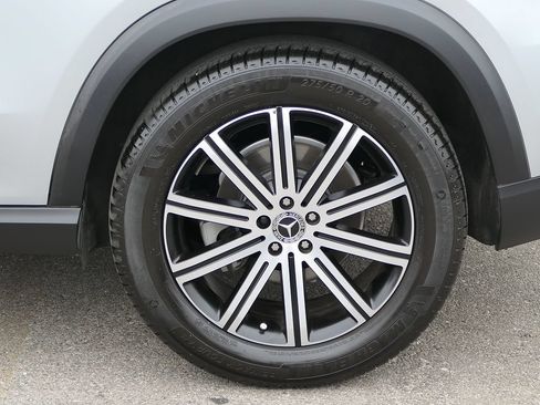 Used 2025 Mercedes-Benz GLE 350 4MATIC image 10