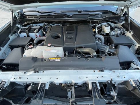 Used 2025 Toyota Tundra SR5 w/ SX Package RWD image 25