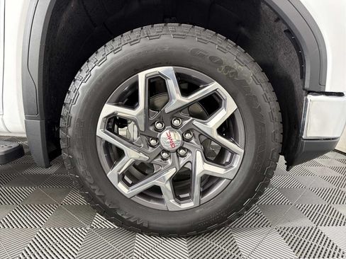 New 2026 GMC Sierra 1500 SLT w/ SLT Premium Plus Package AWD/4WD image 10