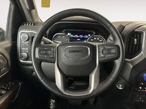 Used 2023 GMC Sierra 3500 Denali AWD/4WD image 15