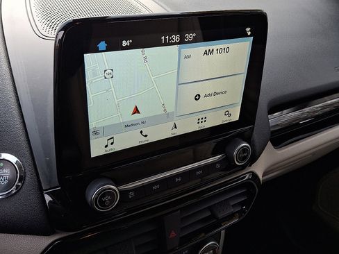 Used 2019 Ford EcoSport Titanium image 16