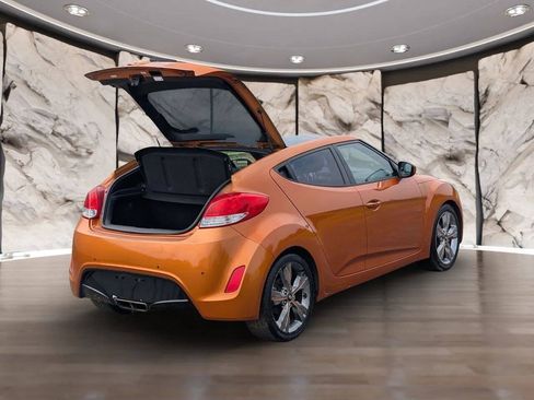 Used 2016 Hyundai Veloster w/ Option Group 03 FWD image 23