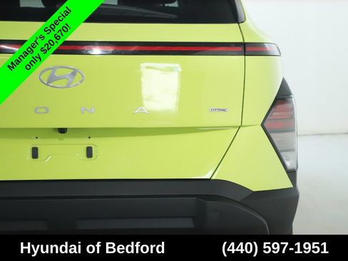 Used 2024 Hyundai Kona SEL AWD/4WD image 46