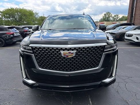 Certified 2024 Cadillac Escalade ESV Premium Luxury AWD/4WD image 2