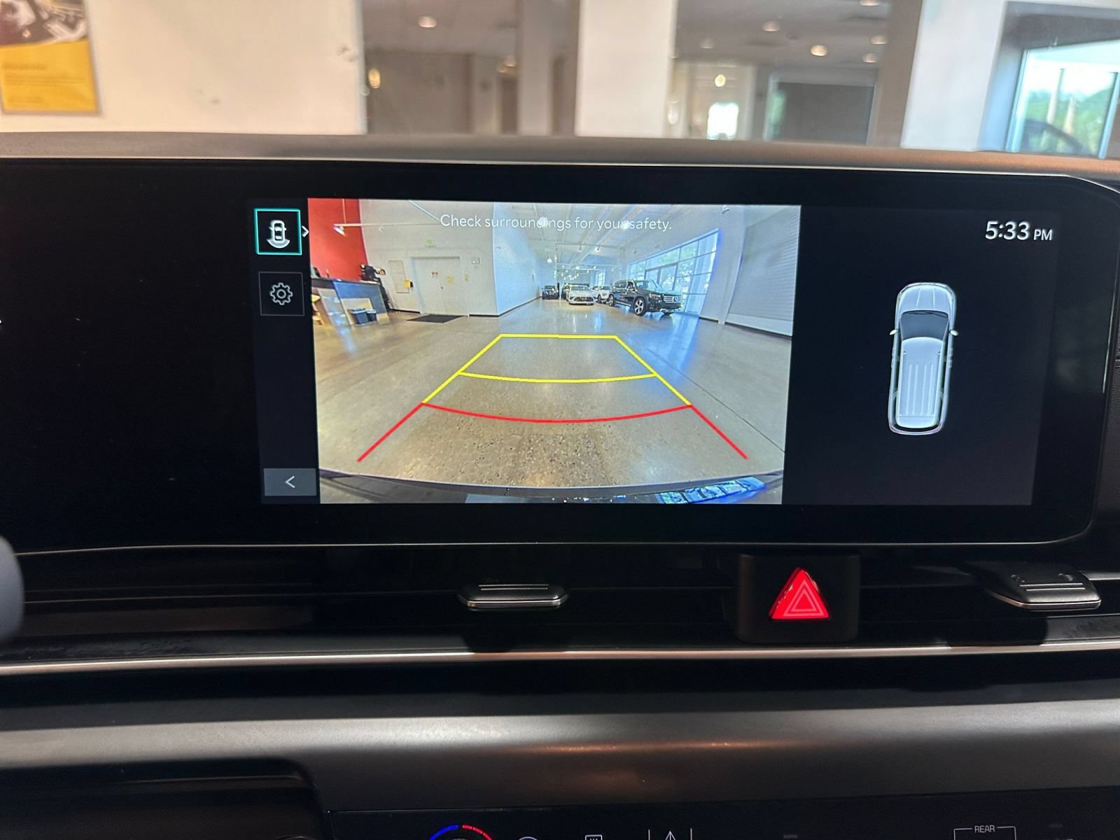 Used 2026 Kia Carnival FWD image 25