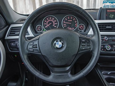 Used 2018 BMW 320i xDrive Sedan image 13