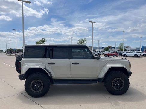 Used 2025 Ford Bronco Raptor w/ Interior Carbon Fiber Pack image 6