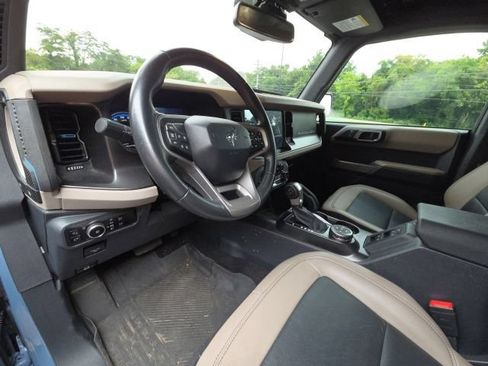 Used 2023 Ford Bronco Wildtrak AWD/4WD image 15