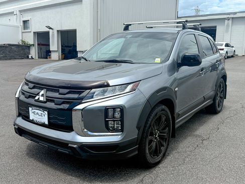 Used 2024 Mitsubishi Outlander Sport AWD image 3