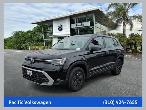 Used 2026 Volkswagen Taos S FWD image 1
