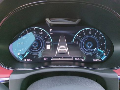 Used 2023 Genesis GV70 2.5T w/ Sport Prestige Package image 27