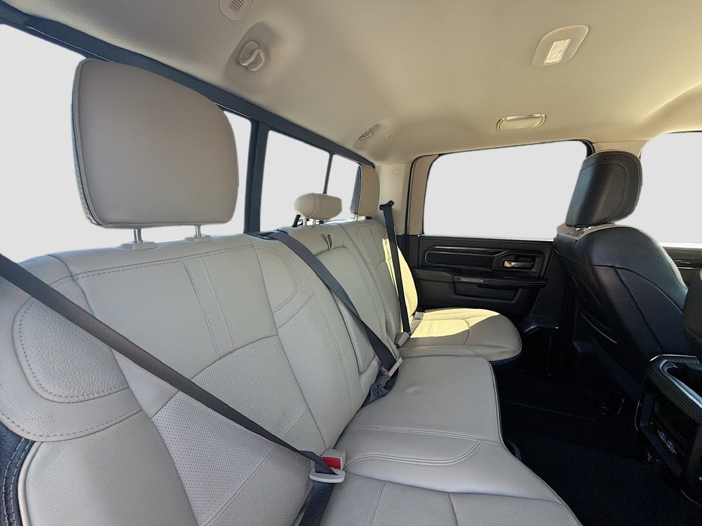 Used 2023 RAM 3500 Limited AWD/4WD image 28