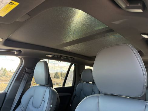 Used 2024 Volvo XC90 T8 Ultimate w/ Protection Package Premier image 12