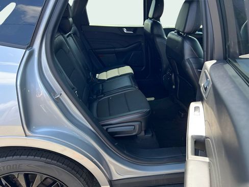 Used 2023 Ford Escape ST-Line Elite AWD/4WD image 16