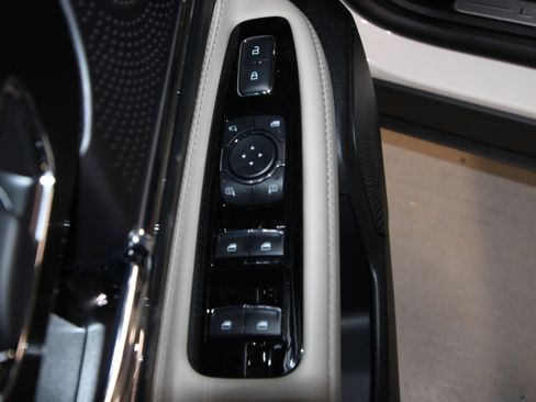 New 2026 Lincoln Corsair Grand Touring image 5