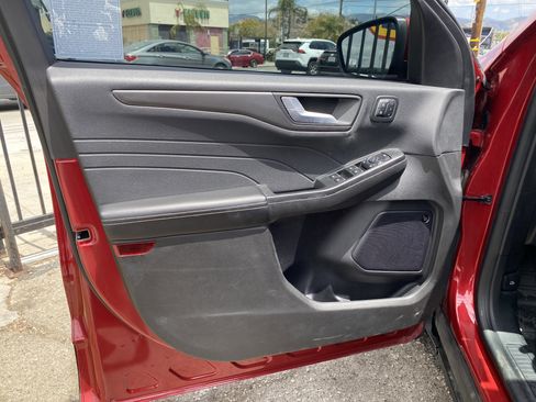 Used 2023 Ford Escape Active w/ Tech Pack #2 FWD image 12