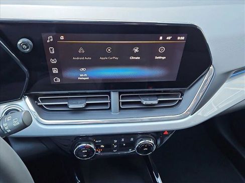 New 2026 Chevrolet Trax LT w/ LT Convenience Package image 12