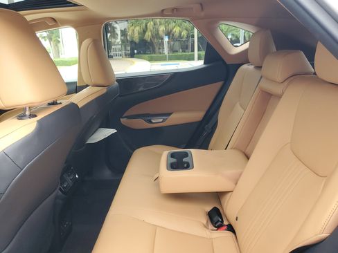 Used 2024 Lexus NX 250 NX 250 Premium image 15