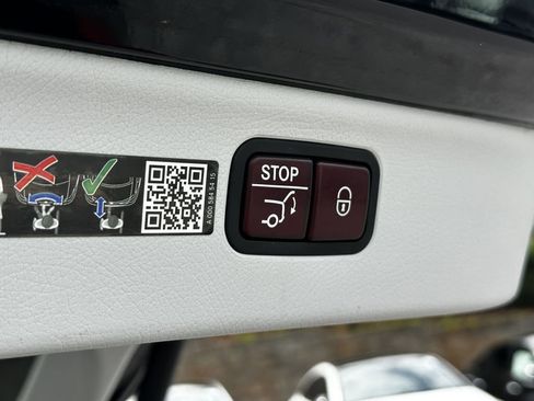 Certified 2023 Mercedes-Benz EQS 580 4MATIC SUV image 22