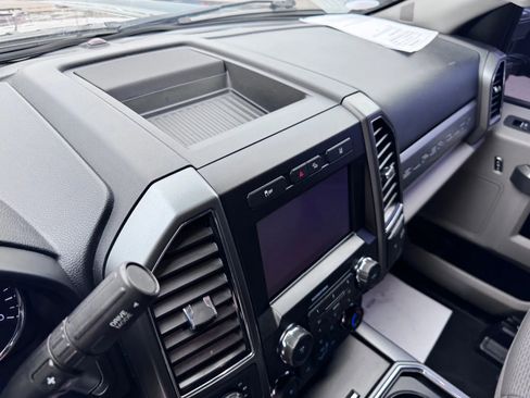 Used 2021 Ford F250 XLT image 30