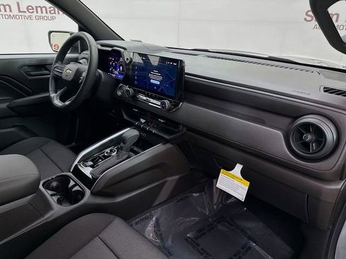 New 2026 Chevrolet Colorado W/T w/ WT Custom Package image 29
