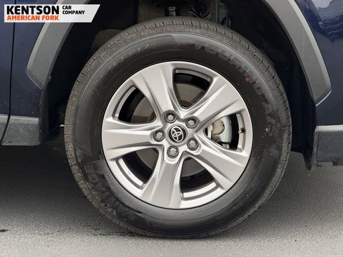 Used 2025 Toyota RAV4 XLE AWD/4WD image 16