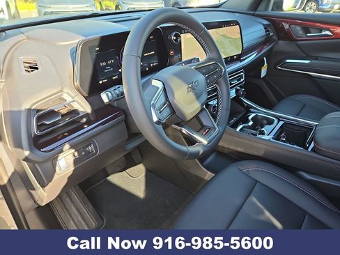 New 2026 Chevrolet Traverse Z71 w/ Driver Confidence Package image 14
