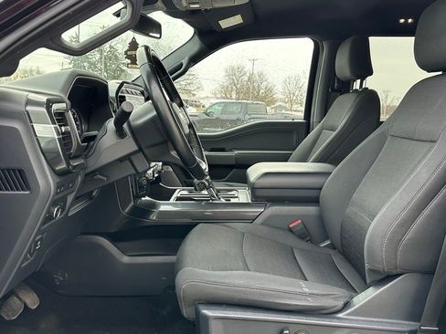 Used 2022 Ford F150 XLT w/ Equipment Group 302A High image 9