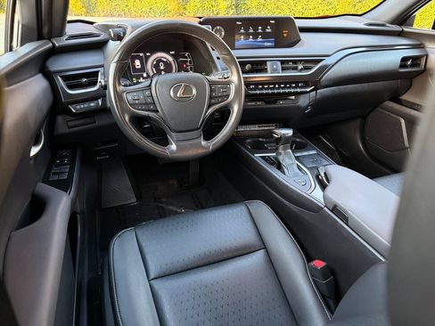Used 2021 Lexus UX 250h image 14