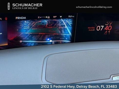 New 2026 Lincoln Navigator Reserve AWD/4WD image 17