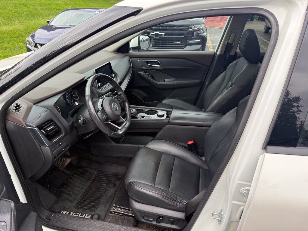 Used 2021 Nissan Rogue SL AWD/4WD image 8