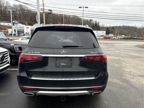 Used 2024 Mercedes-Benz GLS 450 4MATIC image 7