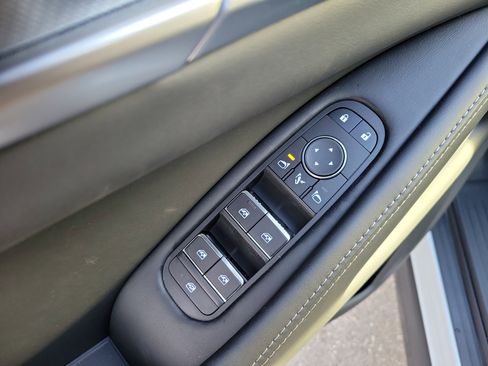 New 2026 INFINITI QX60 Luxe w/ Cargo Package image 18