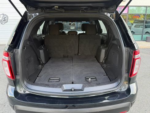 Used 2014 Ford Explorer XLT AWD/4WD image 27