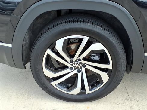 Used 2023 Volkswagen Atlas SEL AWD/4WD image 13