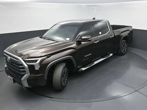 Used 2023 Toyota Tundra Limited w/ Power Package AWD/4WD image 36