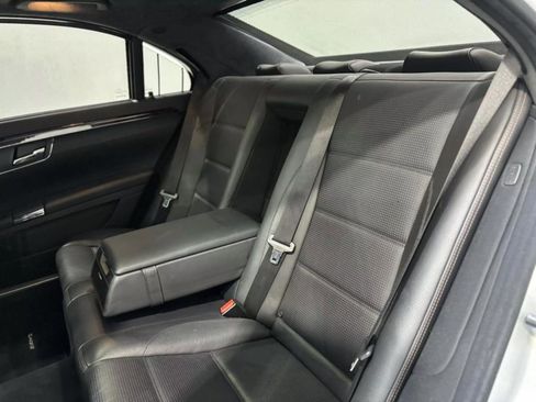 Used 2013 Mercedes-Benz S 63 AMG image 27