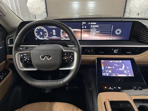 Certified 2025 INFINITI QX80 Sensory image 27