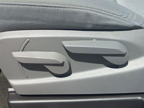 Used 2017 Chevrolet Silverado 1500 Custom w/ Rally 1 Edition image 19