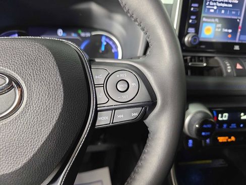 Used 2020 Toyota RAV4 XSE image 21