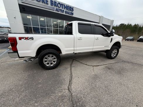 Used 2018 Ford F250 Lariat w/ Lariat Ultimate Package image 5