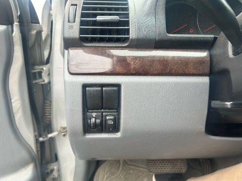 Used 2006 Suzuki XL7 4WD image 14