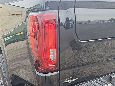 Certified 2024 GMC Sierra 1500 Denali w/ Denali Reserve Package AWD/4WD image 40