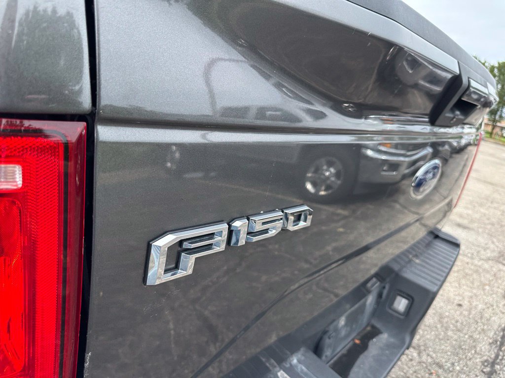 Used 2016 Ford F150 XLT w/ Equipment Group 302A Luxury AWD/4WD image 27